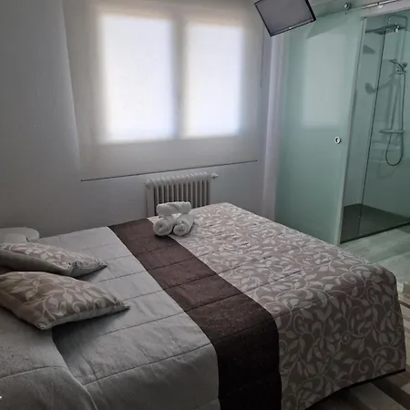 Area Serrano Hotel Buniel