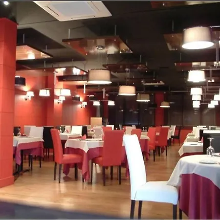 Hotel Area Serrano 2*