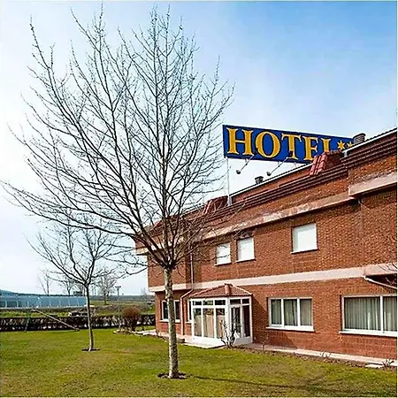 Hotel Area Serrano Buniel